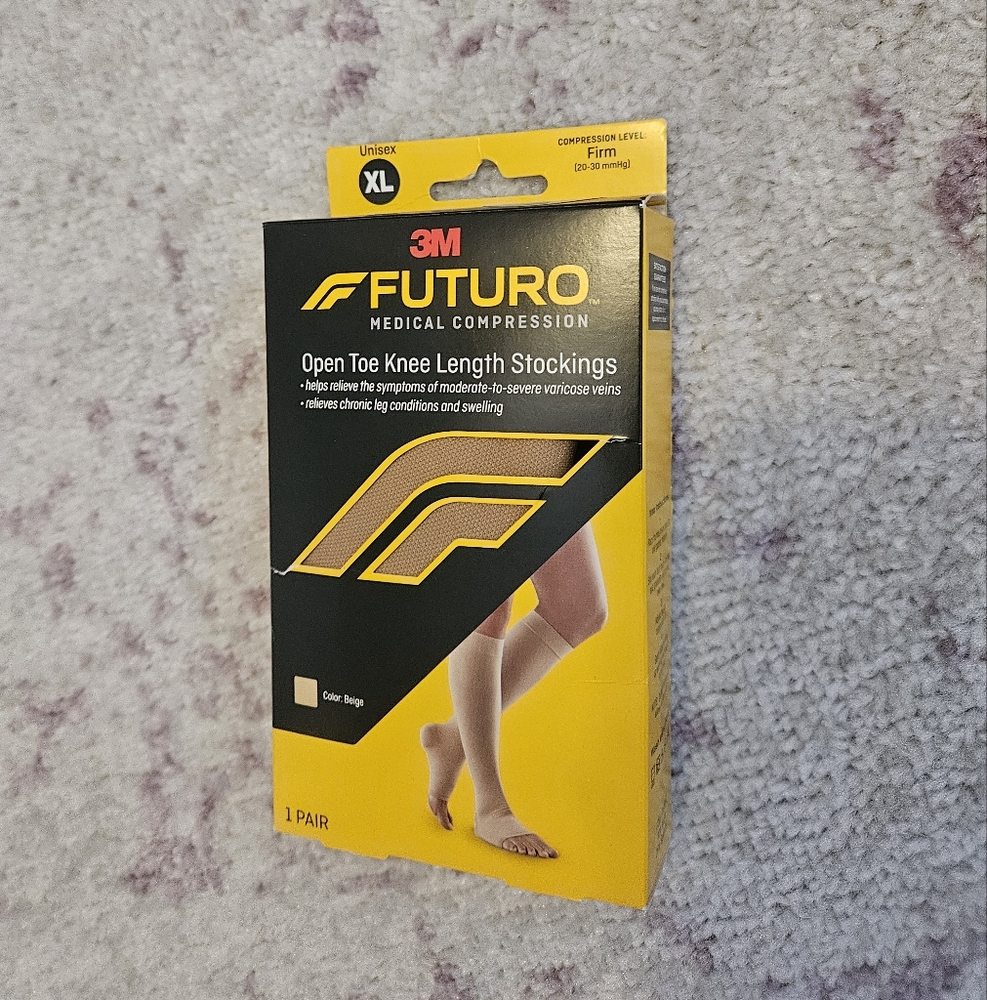 Open toe compression socks